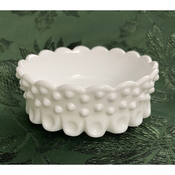 Vintage Fenton Milk Glass Hobnail Thumbprint Bonbon Dish Candy Candle Trinket - Picture 1 of 6